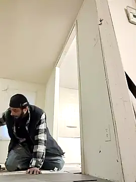 Snapshot of C8L3U chatting on January 14, 1:06 pm C8L3U online show from January 14, 1:06 pm