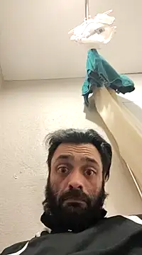 Snapshot of C8L3U chatting on January 24, 4:59 am C8L3U online show from January 24, 4:59 am