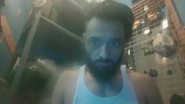 Snapshot of C8L3U chatting on February 16, 7:26 am C8L3U online show from February 16, 7:26 am