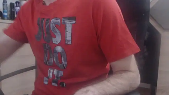 uncutguy01 online show from December 30, 1:47 pm