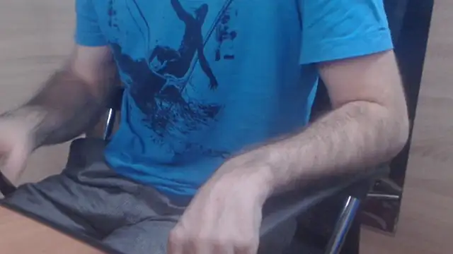 uncutguy01 online show from January 9, 6:59 am