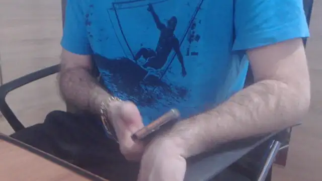 uncutguy01 online show from January 10, 9:23 am