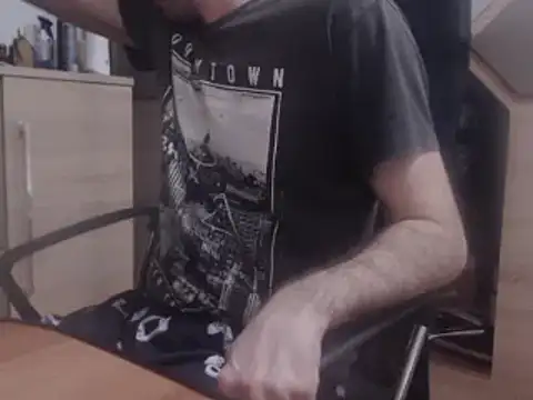 uncutguy01 online show from February 15, 2:44 pm