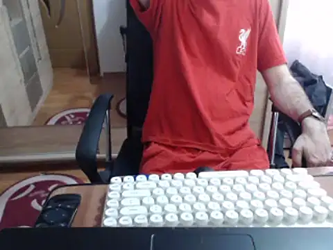uncutguy01 online show from March 10, 1:54 pm