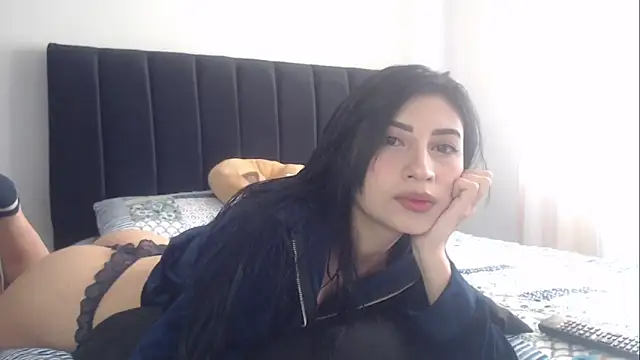 Nicolette ks  online show from January 23, 2:39 pm