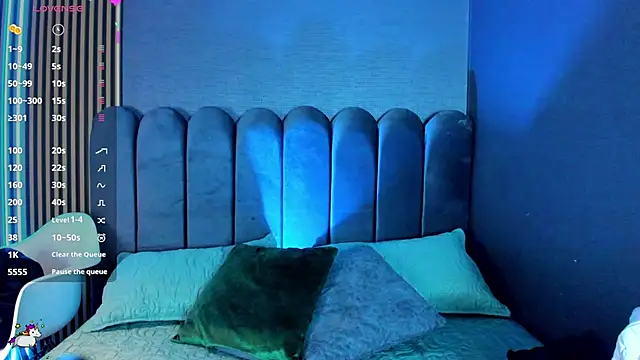 Nicolette ks  online show from December 16, 3:55 am