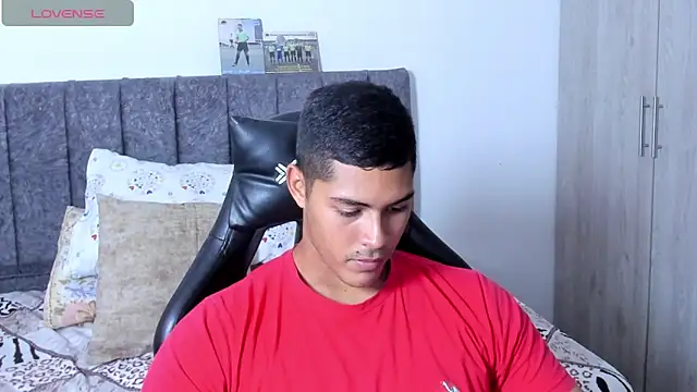 Iamdylan777 online show from November 20, 2:17 pm