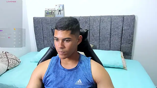 Iamdylan777 online show from November 26, 7:48 pm