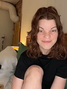 wildefaye online show from October 5, 1:48 am