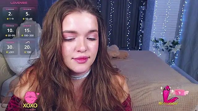 EmilyWhisper online show from December 4, 10:46 am