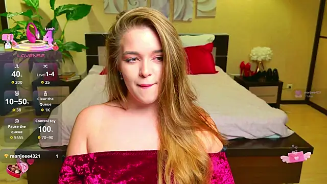 EmilyWhisper online show from September 14, 7:35 pm