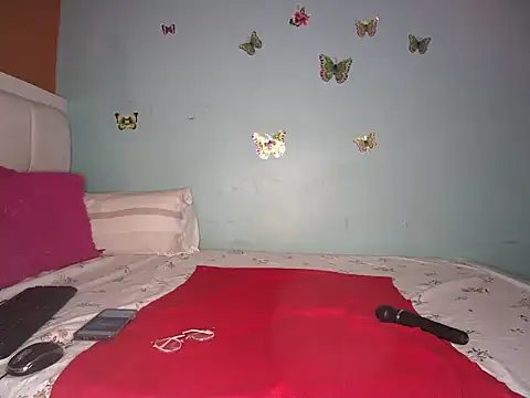 Sparkles J online show from June 9, 2:34 am