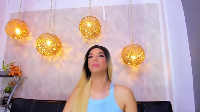 victoria aleia  online show from January 30, 8:10 pm