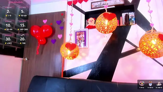 victoria aleia  online show from February 13, 9:22 pm