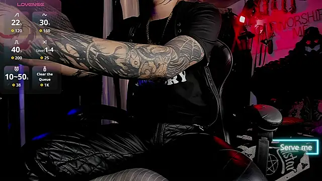 allanhurtss online show from November 26, 5:25 pm