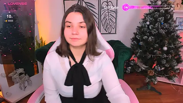 Viola  Shy online show from January 5, 9:25 pm