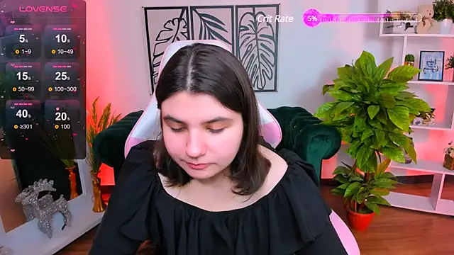 Viola  Shy online show from January 25, 12:17 am