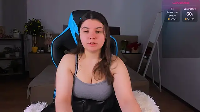 Viola  Shy online show from January 18, 9:51 pm