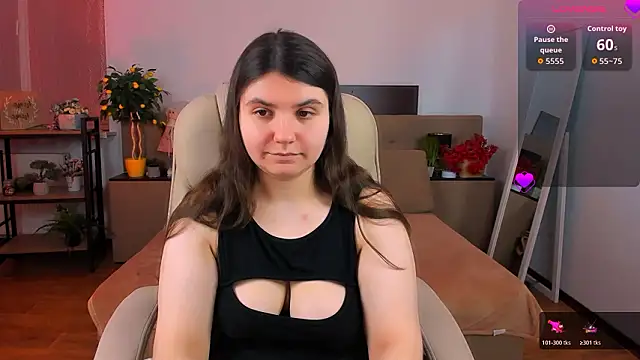 Snapshot of Viola__Shy chatting on March 10, 9:20 pm Viola Shy online show from March 10, 9:20 pm