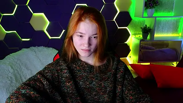 erikabrian online show from December 17, 4:23 am