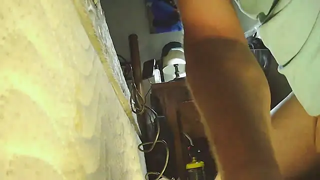 Snapshot of pipeload1275 chatting on November 26, 7:31 am pipeload1275 online show from November 26, 7:31 am