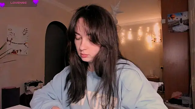 cClandesTina online show from March 28, 10:09 pm