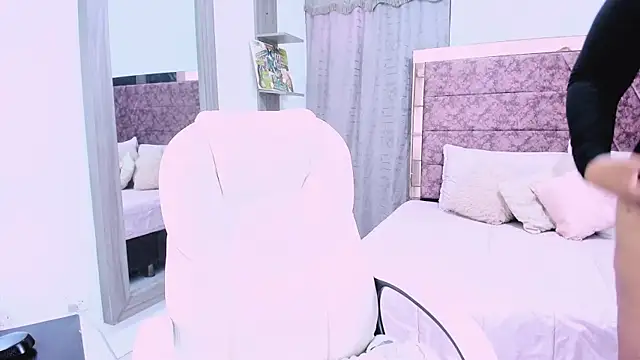 Snapshot of _Lakshmi_hotx chatting on February 6, 11:54 am  Lakshmi hotx online show from February 6, 11:54 am