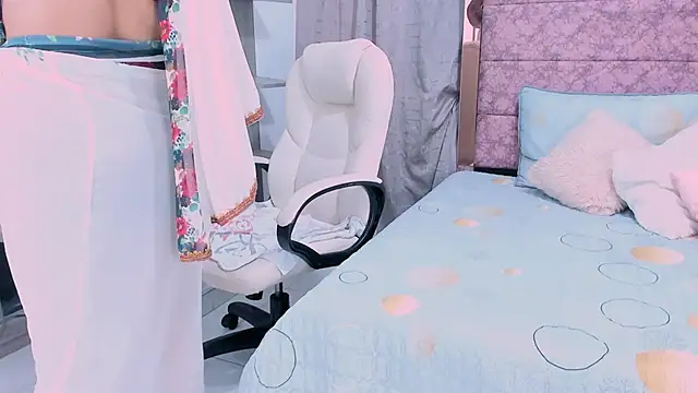 Snapshot of _Lakshmi_hotx chatting on February 17, 12:16 pm  Lakshmi hotx online show from February 17, 12:16 pm