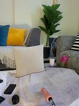 Sexxy mariana online show from July 17, 12:12 pm