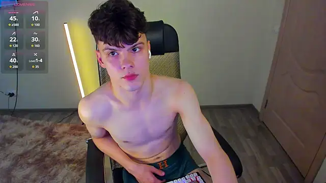 Aiden Sensual online show from September 12, 12:38 pm