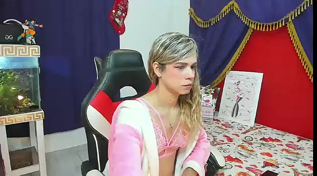 isabella lunats online show from January 16, 10:53 am