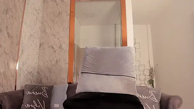 Vero Lodge online show from January 25, 1:41 pm