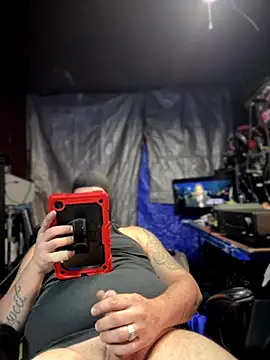 joeycbigcock online show from November 13, 4:17 pm