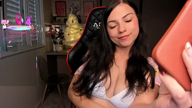 Snapshot of ivyy_scott chatting on November 16, 11:16 am ivyy scott online show from November 16, 11:16 am