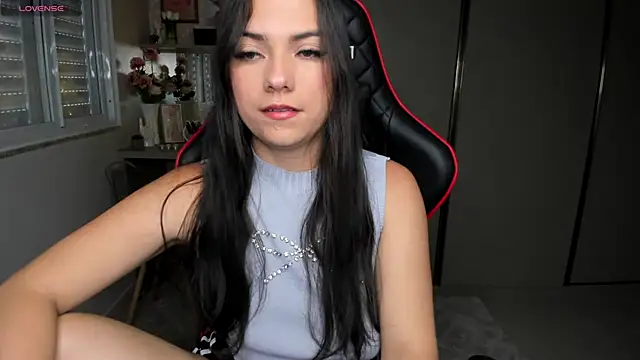 Snapshot of ivyy_scott chatting on December 2, 12:54 pm ivyy scott online show from December 2, 12:54 pm