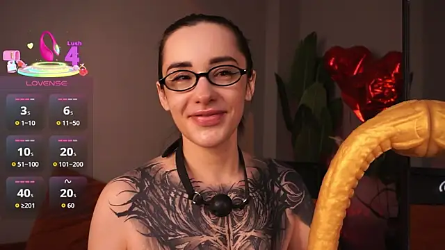 Snapshot of EvaCanton chatting on February 25, 2:10 am EvaCanton online show from February 25, 2:10 am