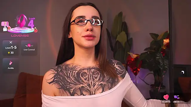 Snapshot of EvaCanton chatting on March 4, 2:06 am EvaCanton online show from March 4, 2:06 am