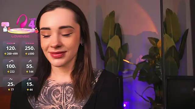 Snapshot of EvaCanton chatting on March 6, 2:08 am EvaCanton online show from March 6, 2:08 am