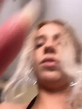 maddisonblush online show from October 8, 6:27 pm