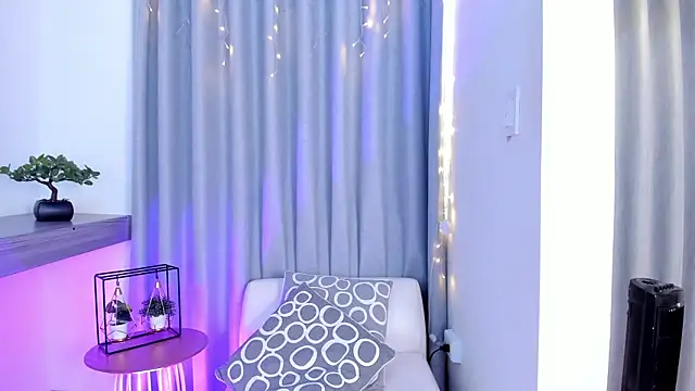 Snapshot of Lucyortiz_ chatting on January 4, 3:49 pm Lucyortiz online show from January 4, 3:49 pm