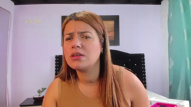 Alexandra Torress online show from October 4, 3:21 pm