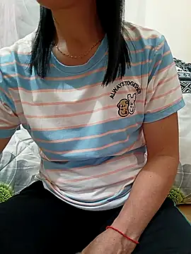 Asian girl13 online show from March 2, 7:59 am