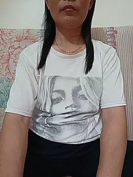 Asian girl13 online show from June 6, 1:27 pm