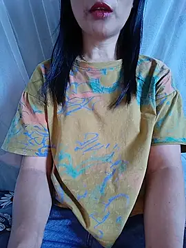 Snapshot of Asian_girl13 chatting on July 21, 8:49 am Asian girl13 online show from July 21, 8:49 am