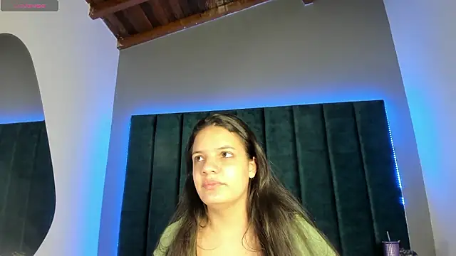 IsabellaGrey19 online show from January 14, 7:19 pm