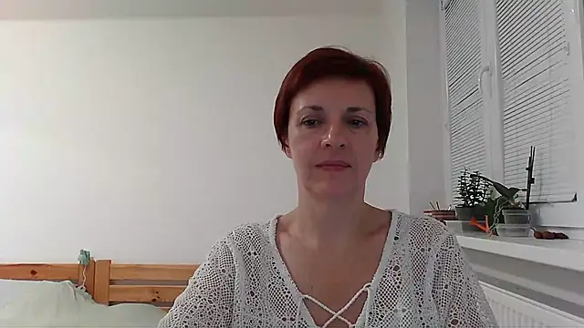 Snapshot of LoraLoraMay chatting on October 20, 4:51 pm LoraLoraMay online show from October 20, 4:51 pm