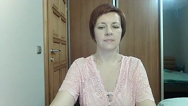 Snapshot of LoraLoraMay chatting on November 20, 3:23 pm LoraLoraMay online show from November 20, 3:23 pm