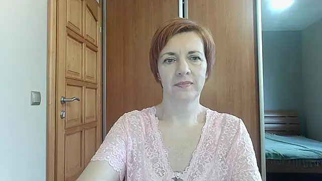 Snapshot of LoraLoraMay chatting on February 7, 1:26 pm LoraLoraMay online show from February 7, 1:26 pm