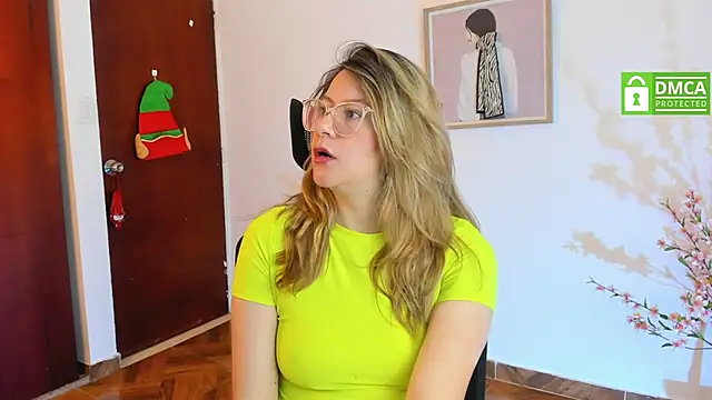 Chanelll Taylorr  online show from January 5, 4:06 pm