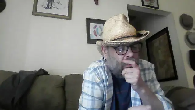 Geaux Again online show from April 22, 8:21 pm